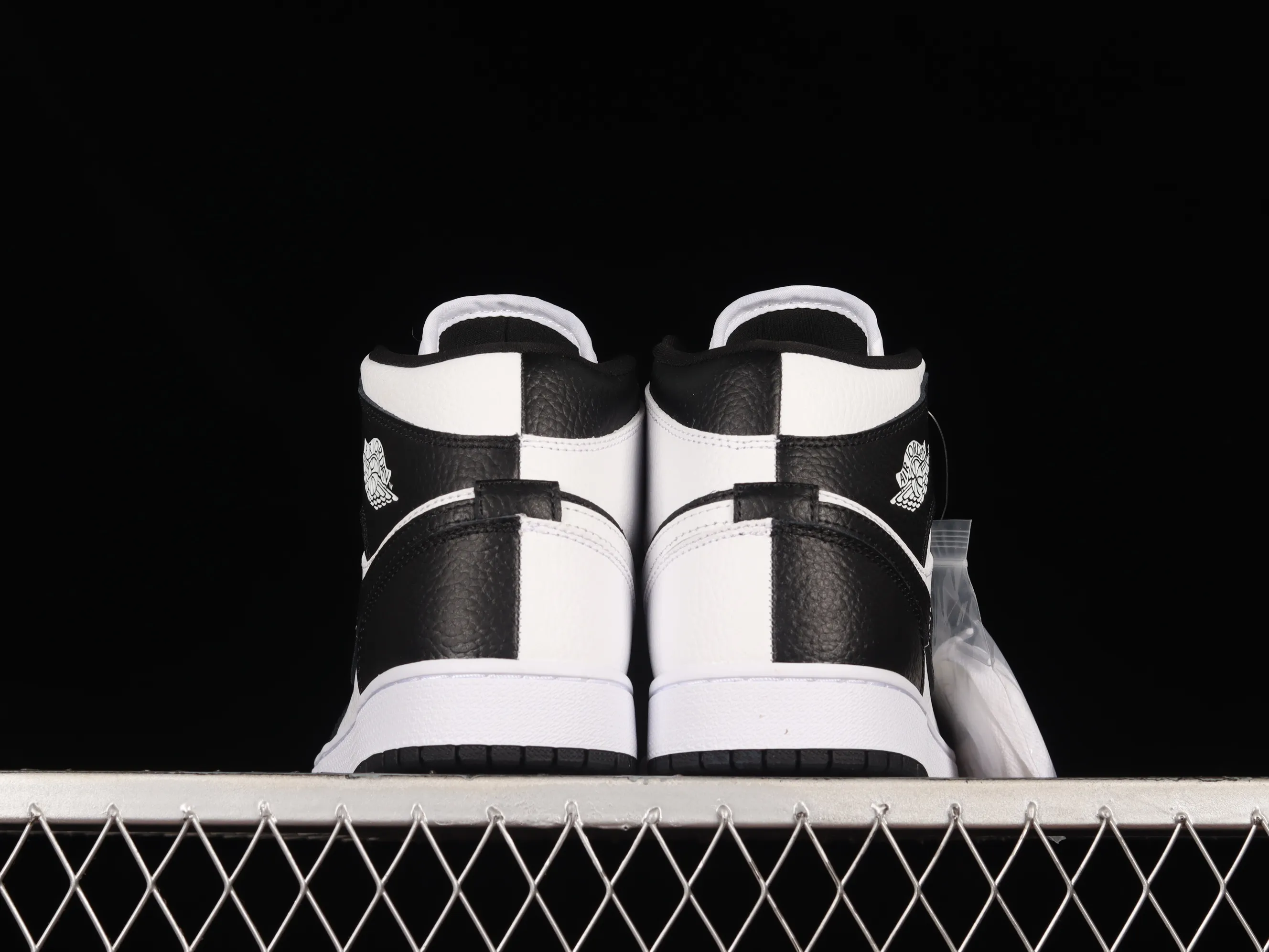 All categories Air Jordan Jordan series basketball shoes Air Jordan 1 Mid Air Jordan 1 Mid "Homage" AJ1 Joe 1 Black and White Panda DR0502-101